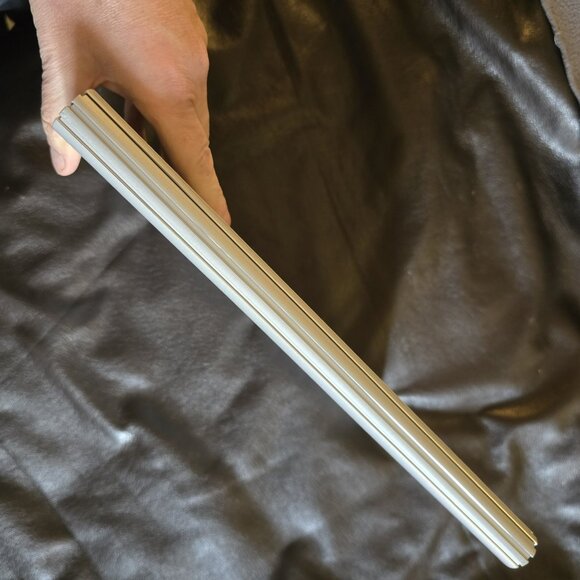 Microsoft Surface Book SX3-0001 Convertible Tablet / Laptop (AS IS, for parts) - Picture 7 of 13